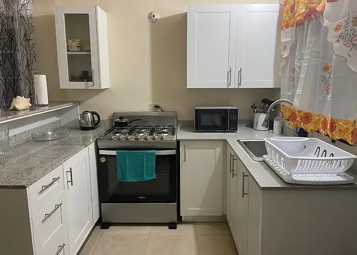 Appartement Symone Palms Retreat Montego Bay